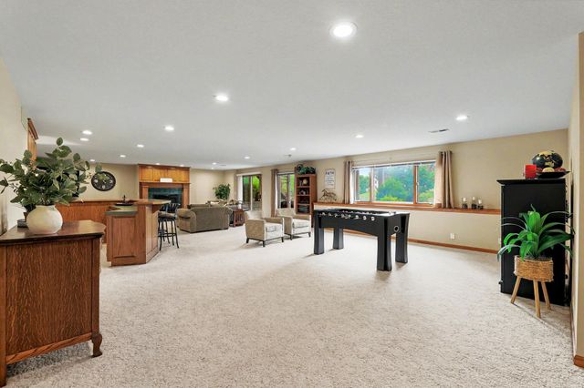 108 N Rainbow Lake Road, Wichita, KS 67235