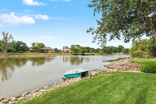 108 N Rainbow Lake Road, Wichita, KS 67235