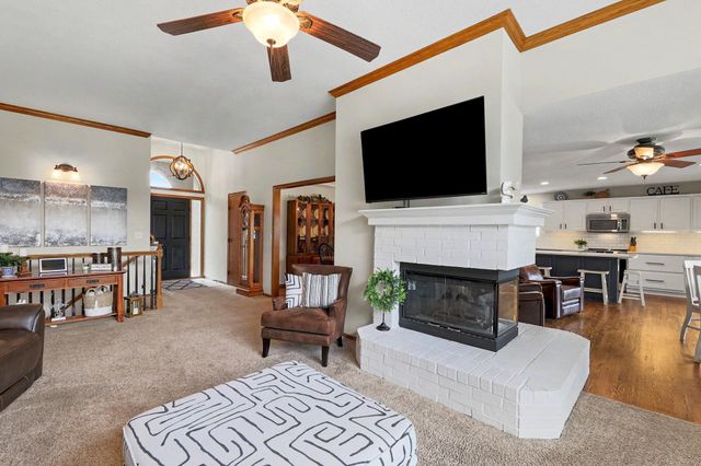 108 N Rainbow Lake Road, Wichita, KS 67235
