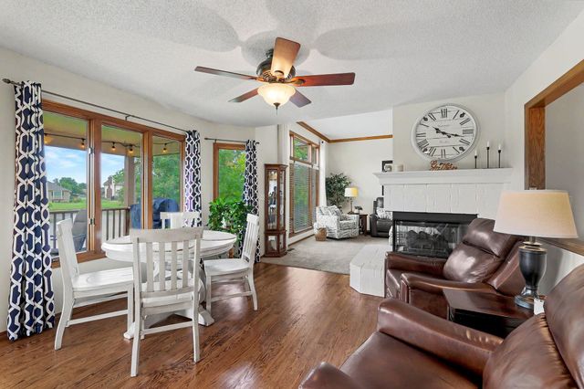 108 N Rainbow Lake Road, Wichita, KS 67235