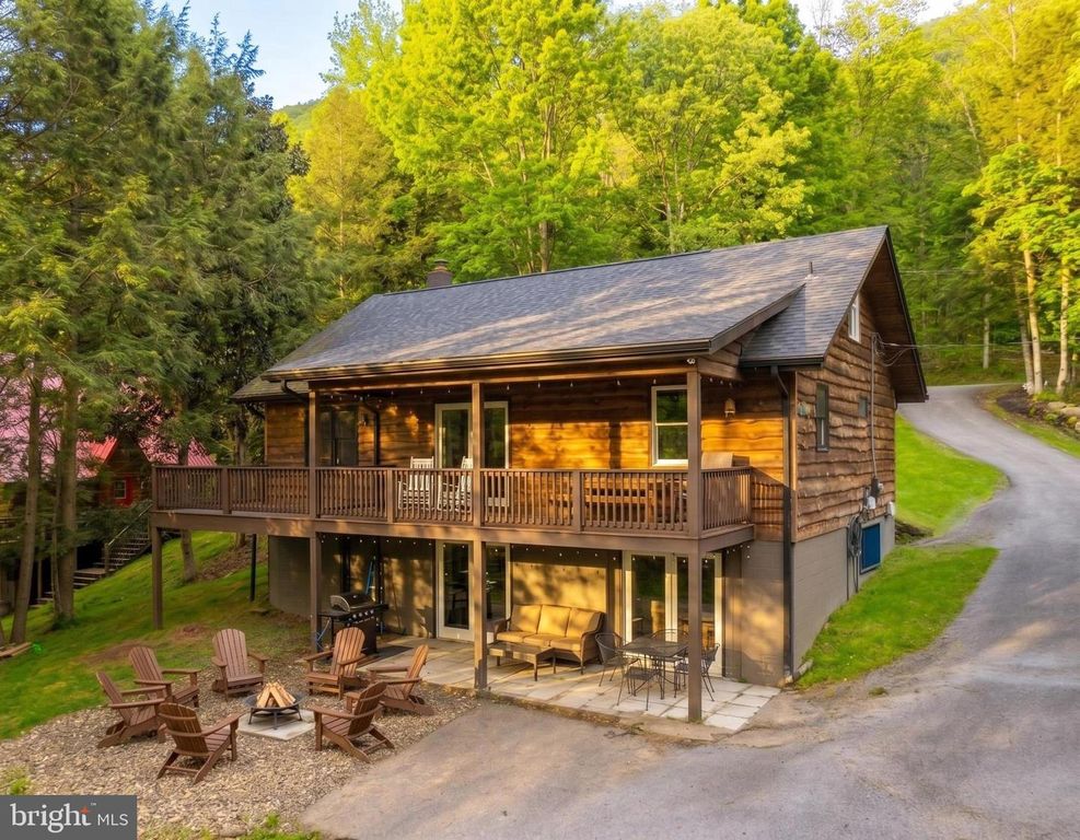 Image 1 of property listing at 1475 MARSH HILL RD, Mc Henry, MD 21541