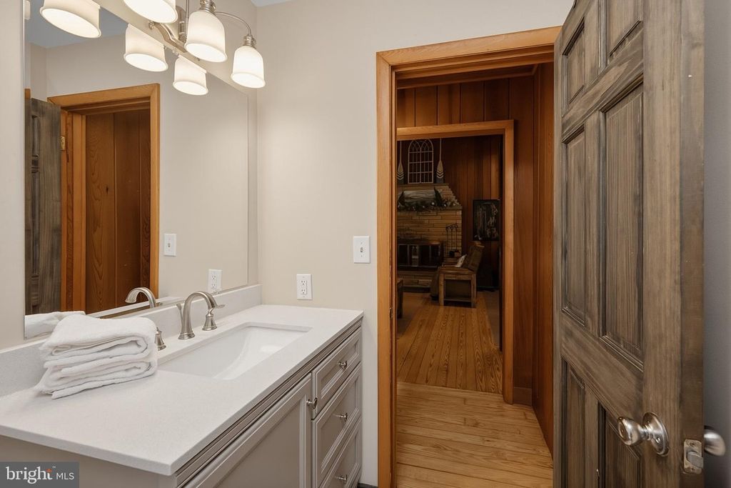 Image 21 of property listing at 1475 MARSH HILL RD, Mc Henry, MD 21541