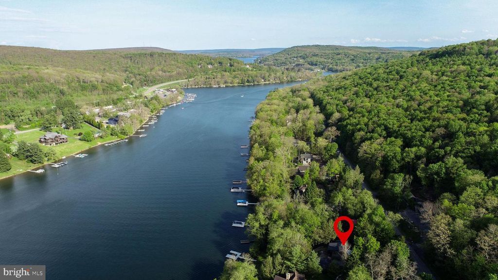 Image 50 of property listing at 1475 MARSH HILL RD, Mc Henry, MD 21541