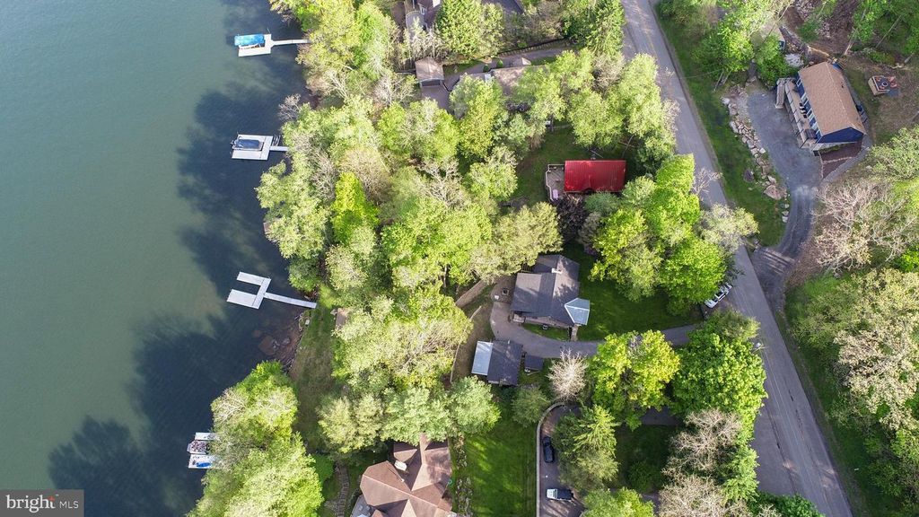 Image 52 of property listing at 1475 MARSH HILL RD, Mc Henry, MD 21541