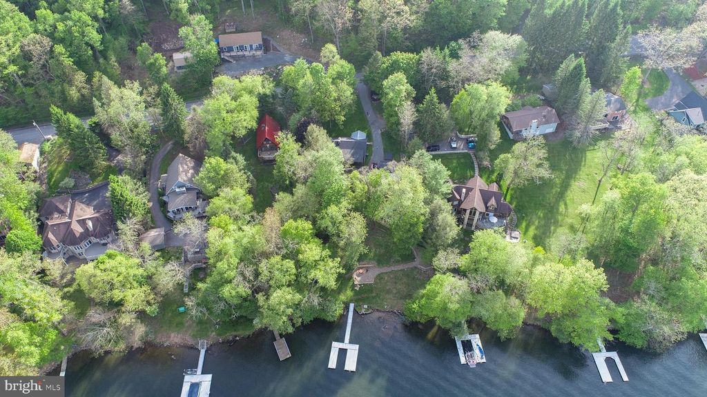 Image 54 of property listing at 1475 MARSH HILL RD, Mc Henry, MD 21541