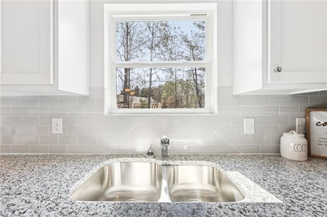 362 Cedar Wood Trace, Winder, GA 30680