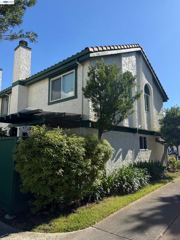 396 Hans Way, San Jose, CA 95133