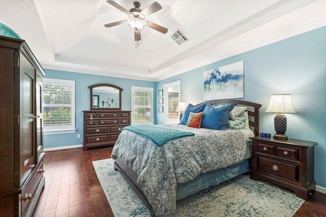 6919 Rustling Oaks Drive, Richmond, TX 77469