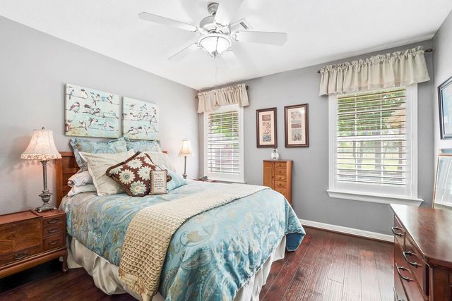 6919 Rustling Oaks Drive, Richmond, TX 77469