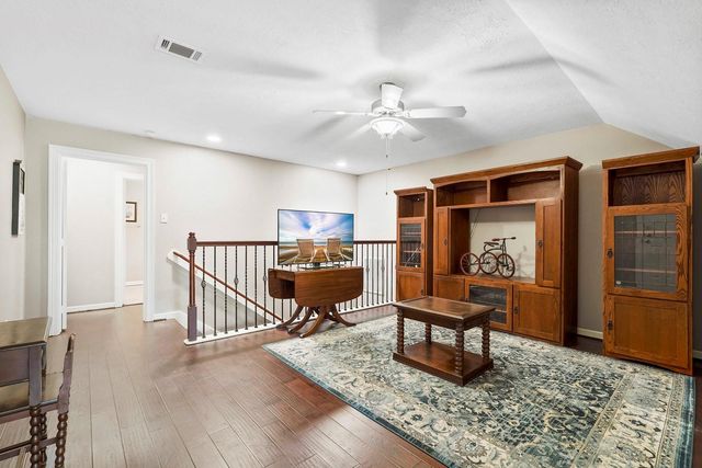 6919 Rustling Oaks Drive, Richmond, TX 77469