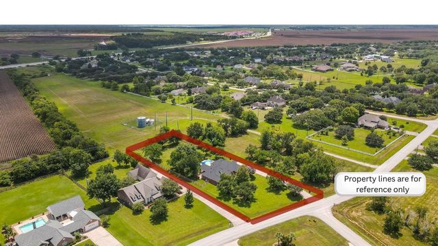 6919 Rustling Oaks Drive, Richmond, TX 77469