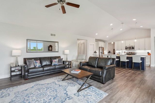 1660 Mamerow LANE W, Oconomowoc, WI 53066