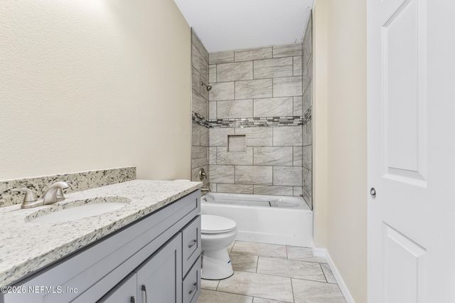 149 LAKE MARGO Drive, Satsuma, FL 32189