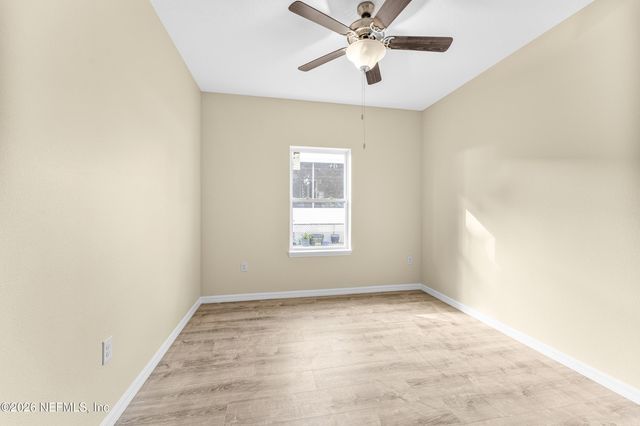 149 LAKE MARGO Drive, Satsuma, FL 32189