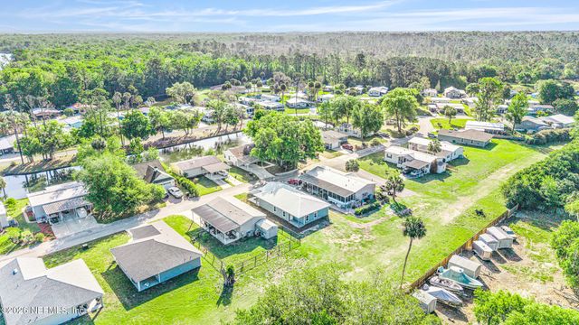 149 LAKE MARGO Drive, Satsuma, FL 32189