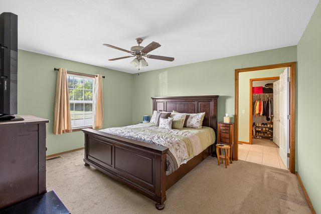 709 S Hazelnut Avenue, Springfield, MO 65802