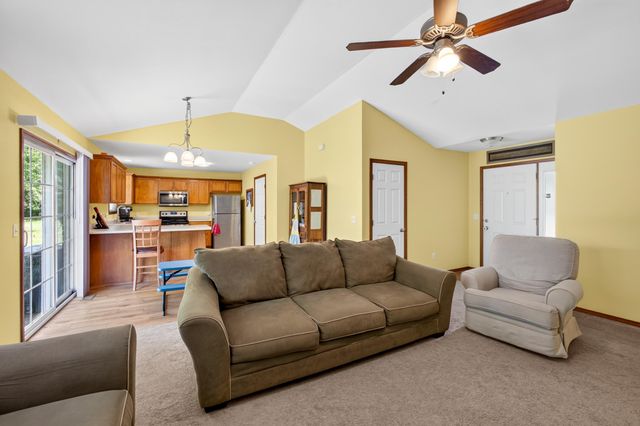709 S Hazelnut Avenue, Springfield, MO 65802