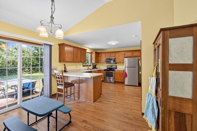 709 S Hazelnut Avenue, Springfield, MO 65802