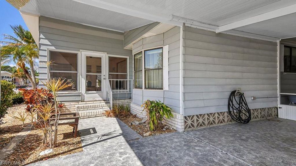 108 Snead DR, NORTH FORT MYERS, FL 33903 — photo 4
