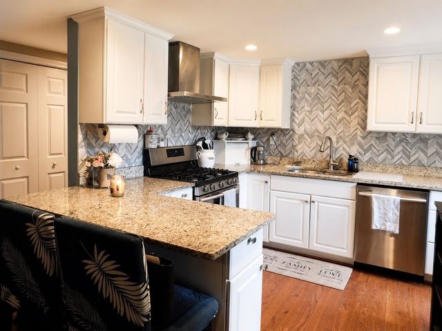 56 Kirby Ave, Lunenburg, MA 01462
