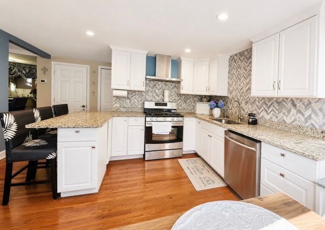 56 Kirby Ave, Lunenburg, MA 01462