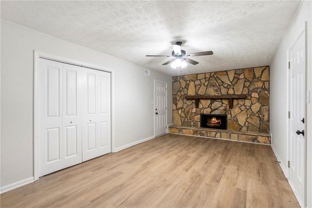 7562 Asbury Manor Drive, Lithonia, GA 30058