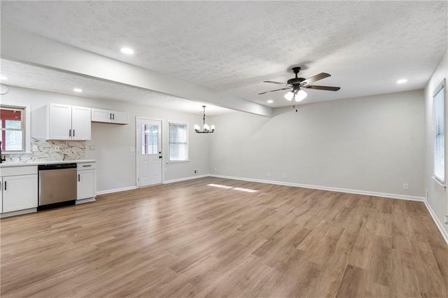 7562 Asbury Manor Drive, Lithonia, GA 30058