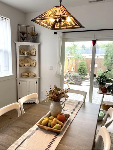 1005 E Horse Back Trail, Sisters, OR 97759