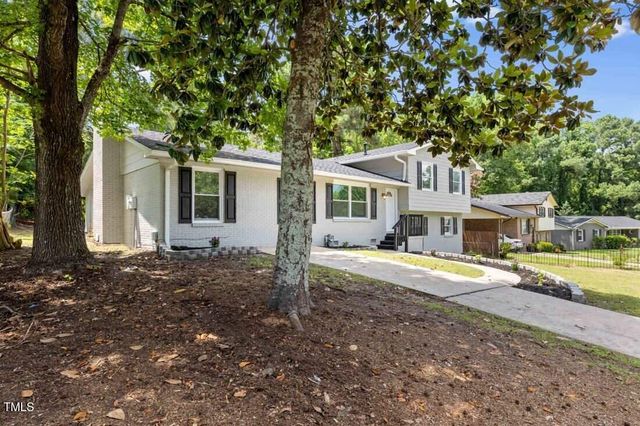 2031 Corrinna Street, Fayetteville, NC 28301