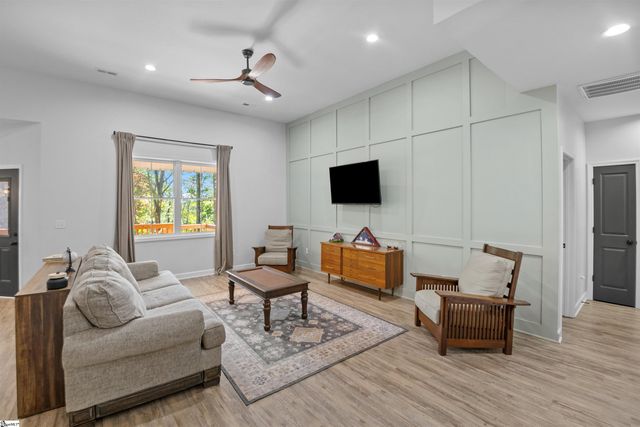 102 George Williams Drive, Easley, SC 29640