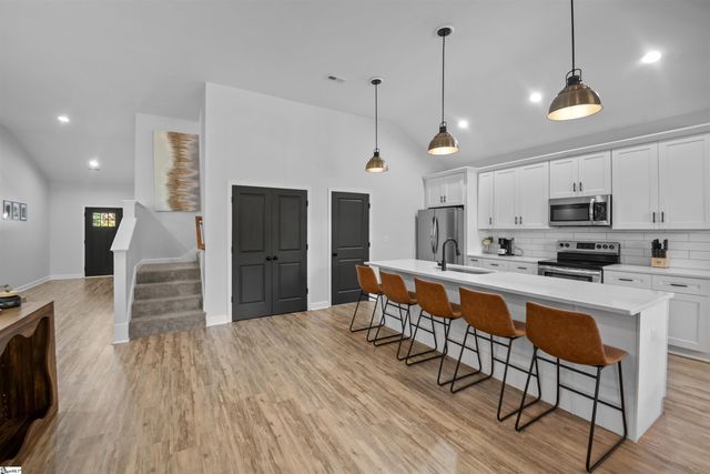 102 George Williams Drive, Easley, SC 29640