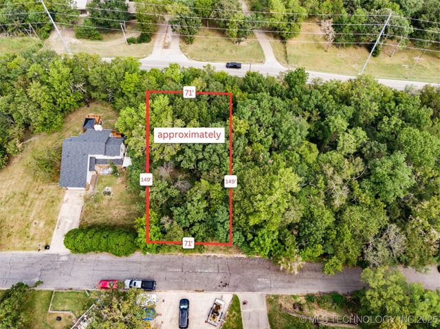 Woodcrest Lane, Catoosa, OK 74015