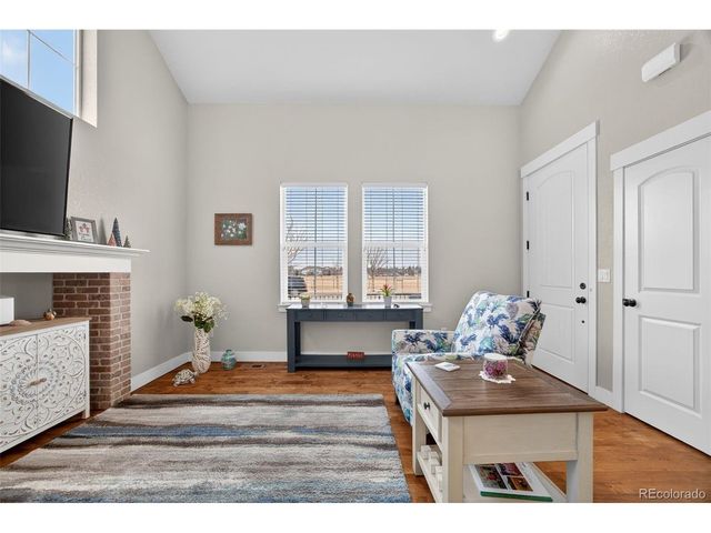 2403 Trio Falls Dr, Loveland, CO 80538