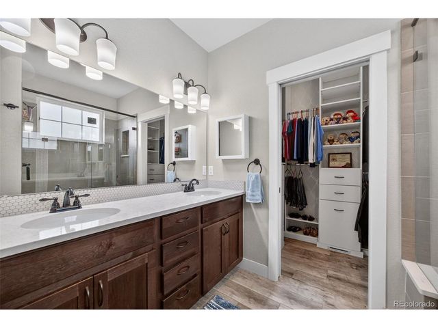 2403 Trio Falls Dr, Loveland, CO 80538