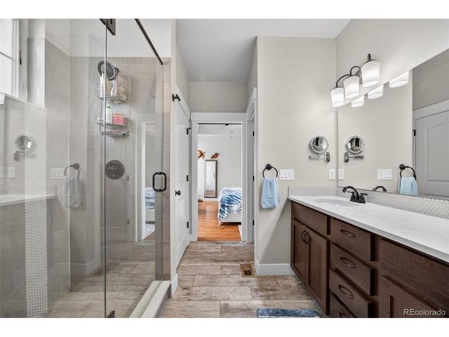 2403 Trio Falls Dr, Loveland, CO 80538