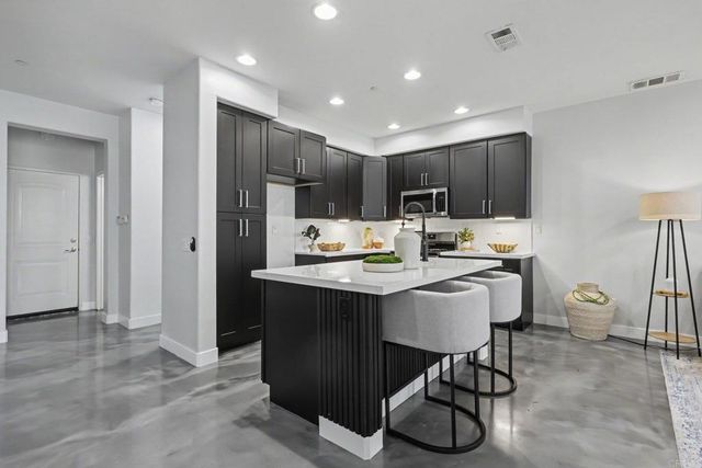 294 Candera Lane, San Marcos, CA 92069