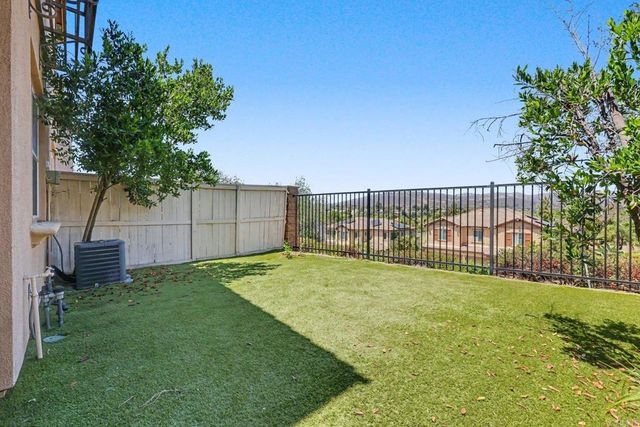 294 Candera Lane, San Marcos, CA 92069
