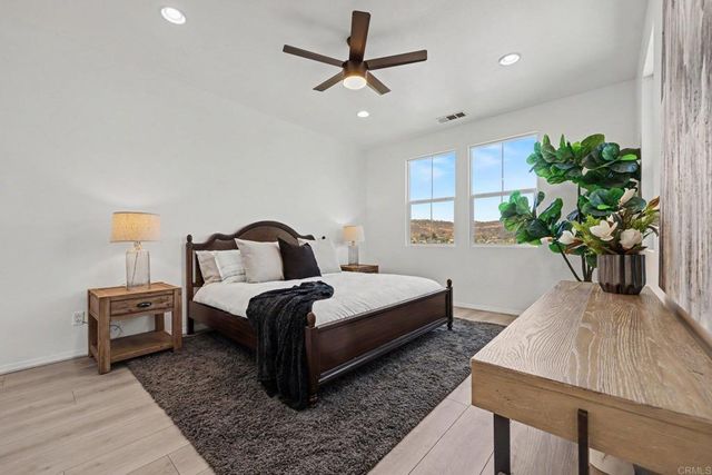 294 Candera Lane, San Marcos, CA 92069