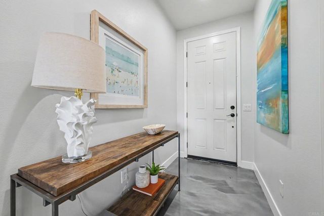 294 Candera Lane, San Marcos, CA 92069