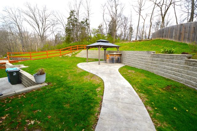 738 Forest Lane, Taylor Mill, KY 41015