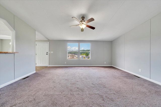 1631 Blue Spruce DR, Christiansburg, VA 24073