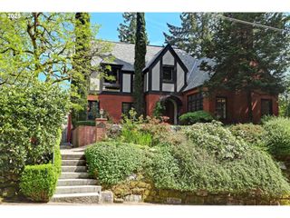 1034 Sw DOUGLAS Pl, Portland, OR 97205