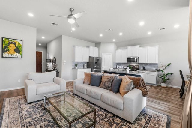 14127 Lake Lodge Drive, Conroe, TX 77384