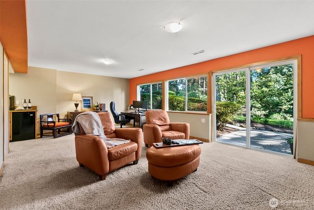 24264 133rd Avenue SE, Kent, WA 98042