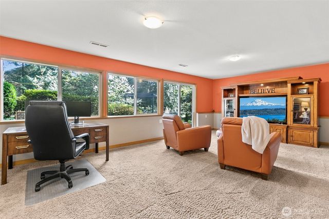 24264 133rd Avenue SE, Kent, WA 98042