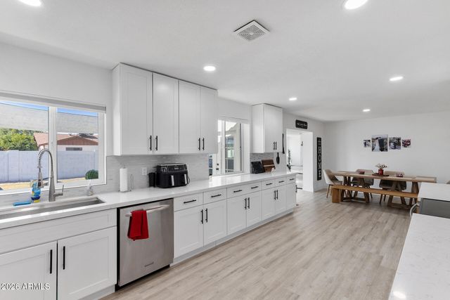 1980 E ORION Street, Tempe, AZ 85283