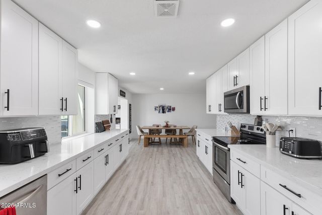 1980 E ORION Street, Tempe, AZ 85283