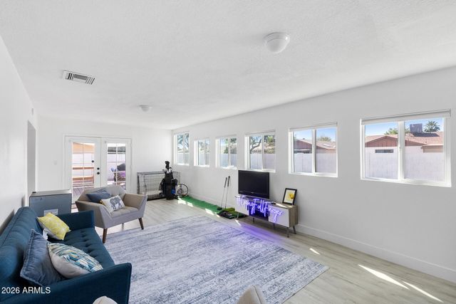 1980 E ORION Street, Tempe, AZ 85283