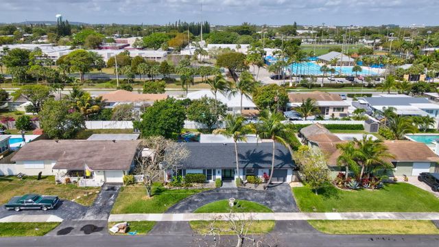 603 SE 7th Avenue, Deerfield Beach, FL 33441