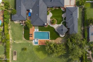 334 E GLENN Drive, Phoenix, AZ 85020